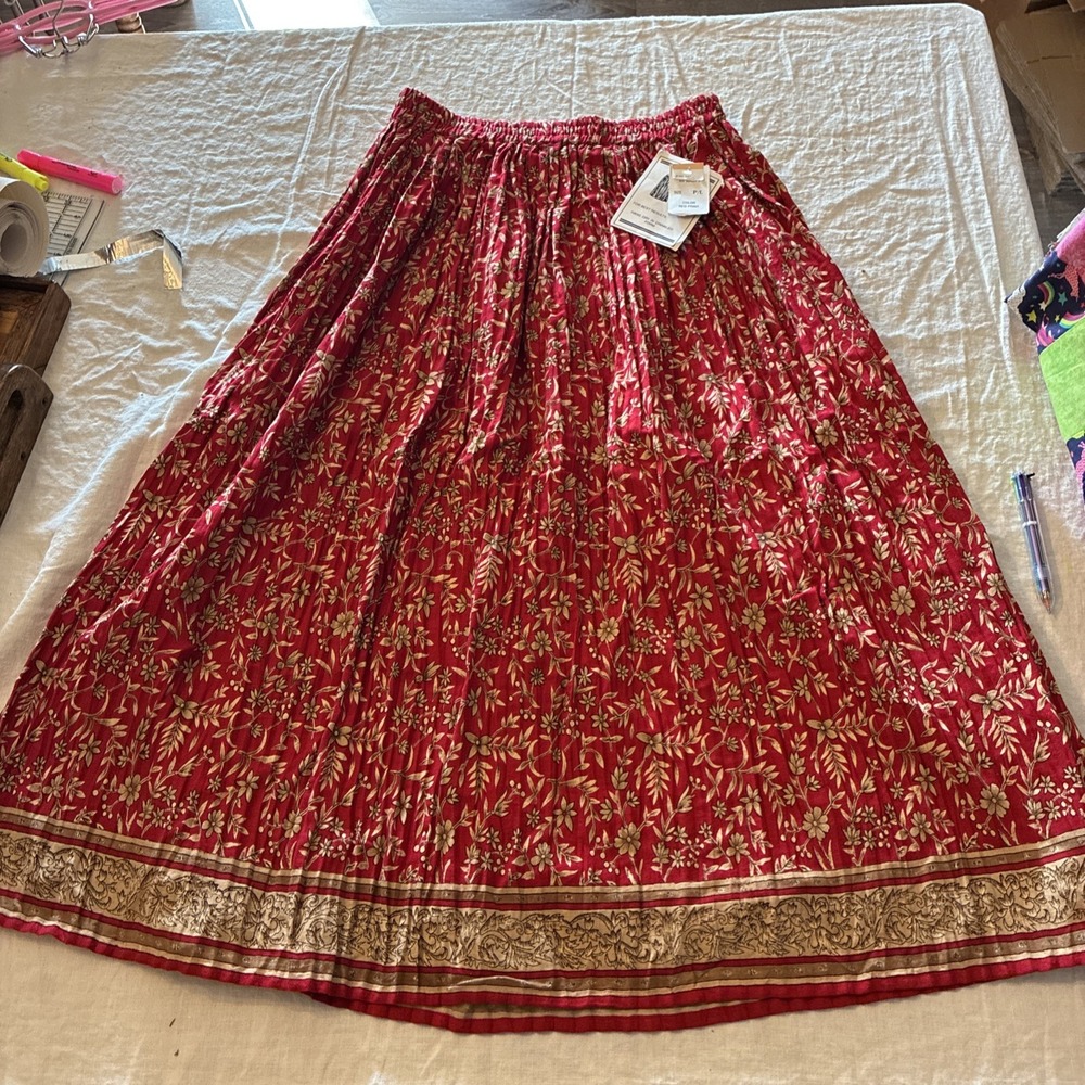 vtg NWT sun river skirt red floral western P/L Elastic Waist Good Shape